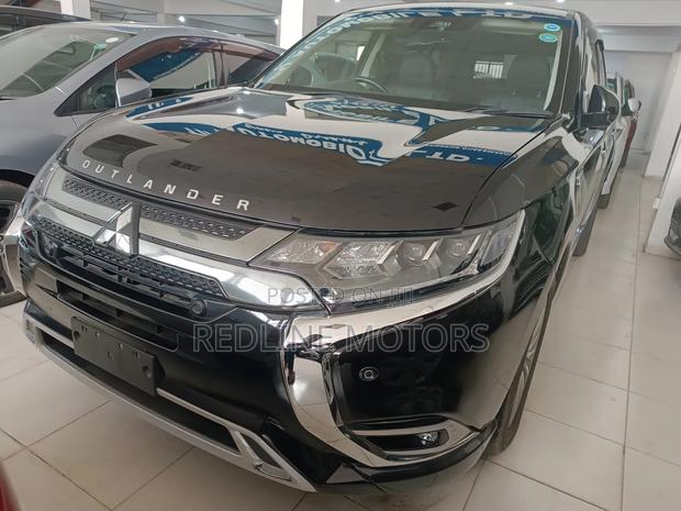 Mitsubishi Outlander 2.0 PHEV AWD 2018 Brown