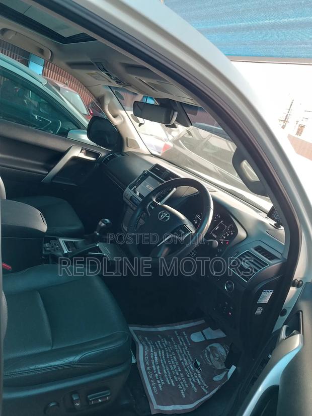 Toyota Land Cruiser Prado 4.0 Petrol TX-L 2018 Pearl