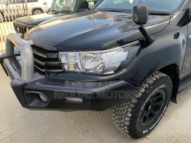 Toyota Hilux Revo Double Cab Deisel 2.4 RWD 2018 Black