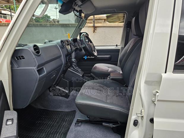Toyota Land Cruiser 2024 Off white