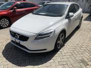 Volvo V40 2018 Off white for sale