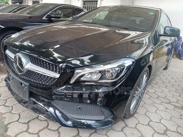Mercedes-Benz C180 2018 Black