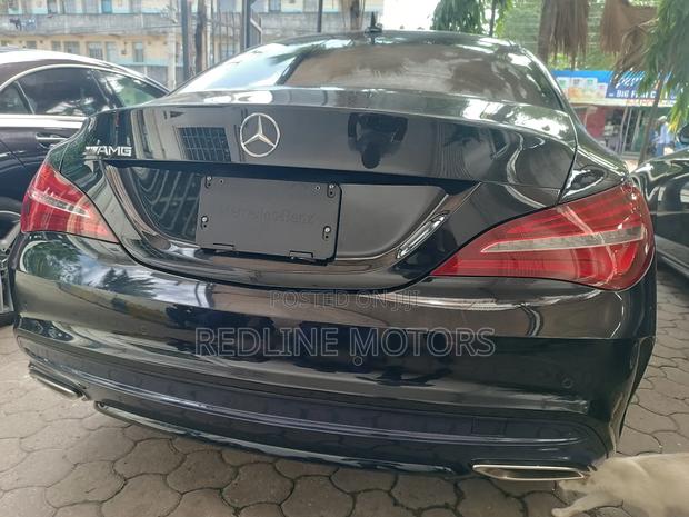 Mercedes-Benz C180 2018 Black
