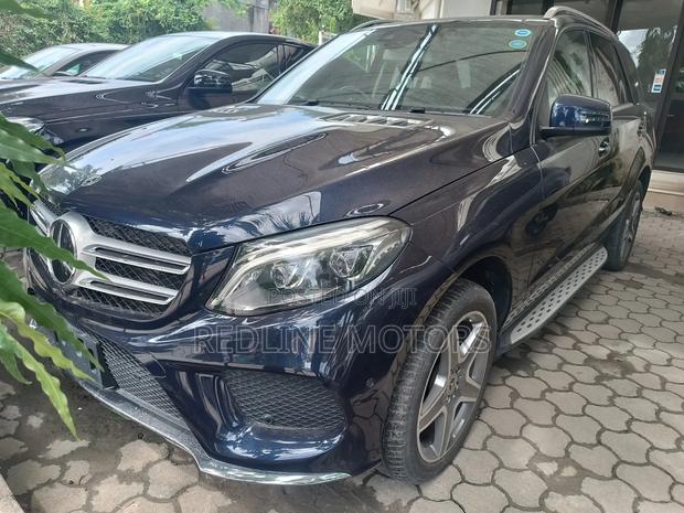 Mercedes-Benz GLE-Class GLE 350d 4MATIC 2018 Blue