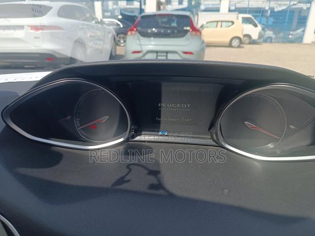 Peugeot 308 2018 Blue