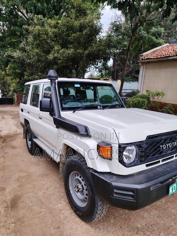 New Toyota Land Cruiser 2024 White
