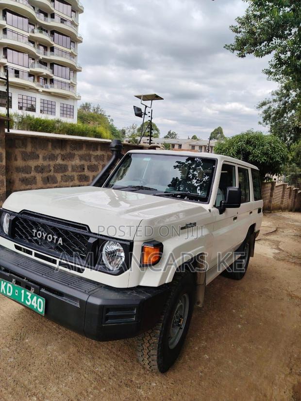 New Toyota Land Cruiser 2024 White