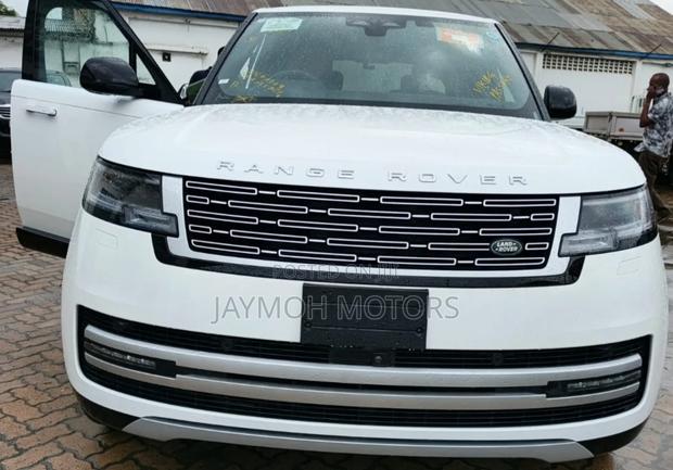New Land Rover Range Rover Vogue 2025 White
