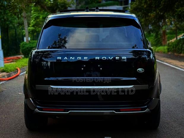 Land Rover Range Rover Vogue 2022 Black