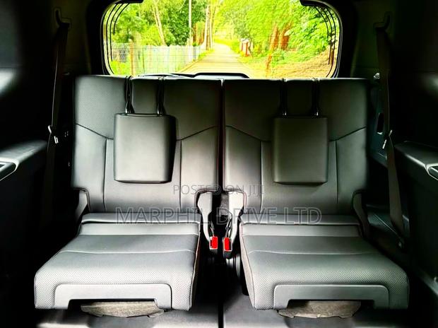 New Lexus GX 2025 Gray