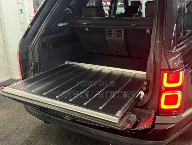 Land Rover Range Rover Vogue 2020 Black