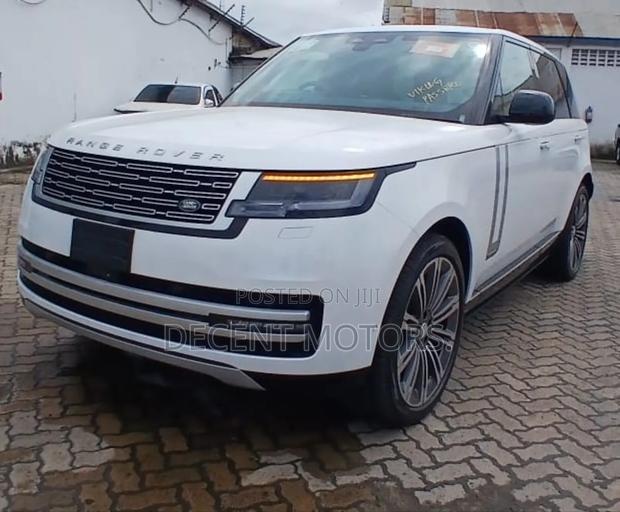 Land Rover Range Rover Vogue 2024 White