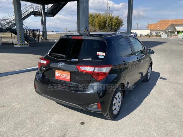 Toyota Vitz 1.0 FWD 5dr 2018 Black