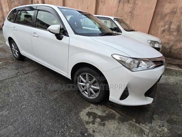 Toyota Corolla Fielder 1.5 Petrol FWD 2018 White