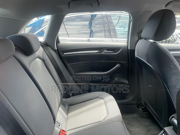 Audi A3 2.0T Tech Premium FWD 2018 Black