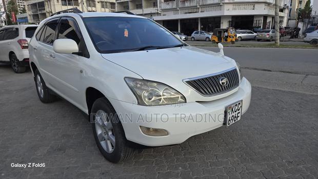 Toyota Harrier 2009 White