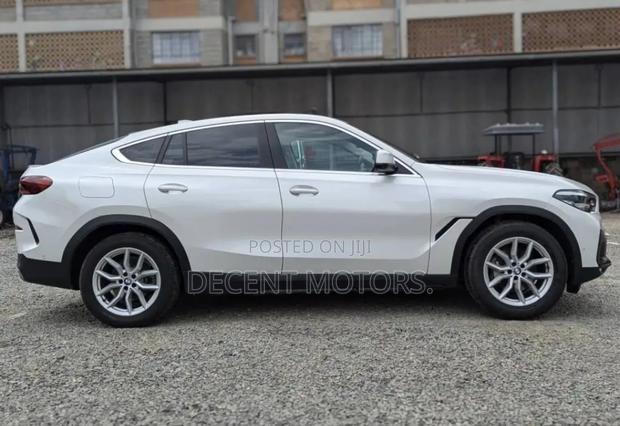 BMW X6 xDrive40i AWD 2020 White