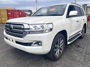 Toyota Land Cruiser 4.6 V8 ZX 2018 White for sale