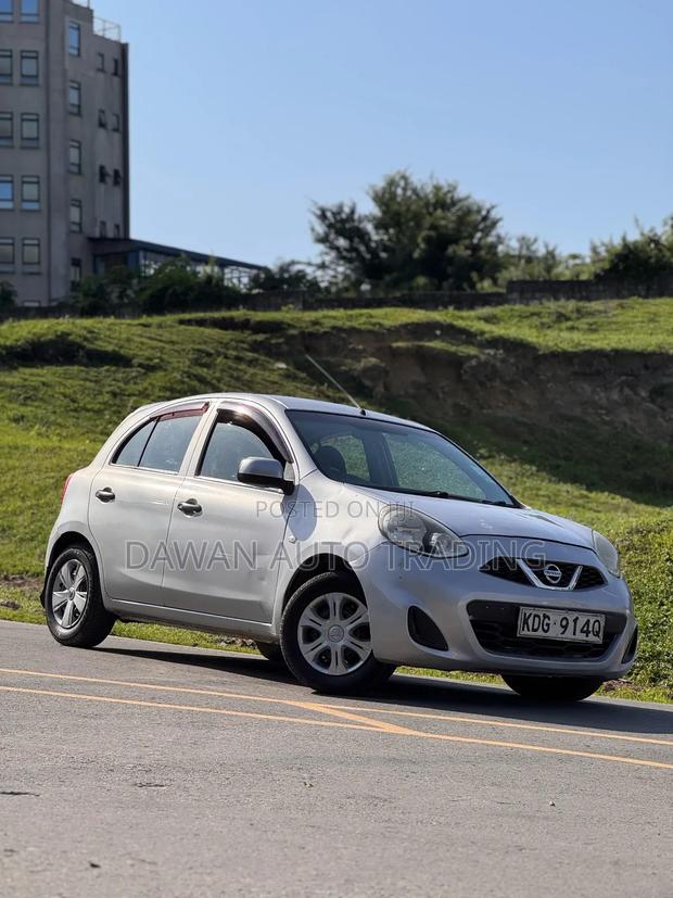 Nissan March 2016 Silver