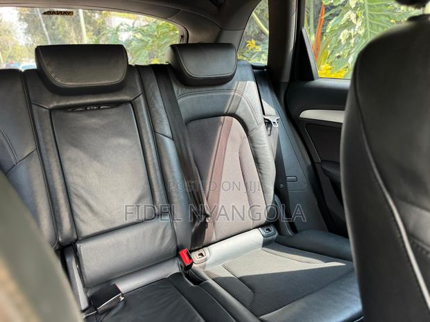 Audi Q5 2.0T Premium AWD quattro 2016 White