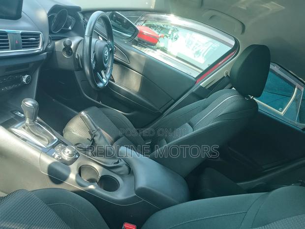 Mazda Axela 2018 Red