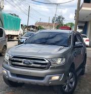 Ford Everest 2018 Gray for sale