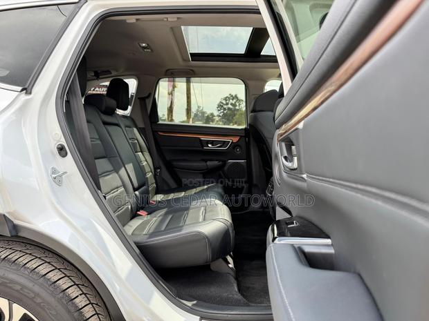 Honda CR-V 2018 White