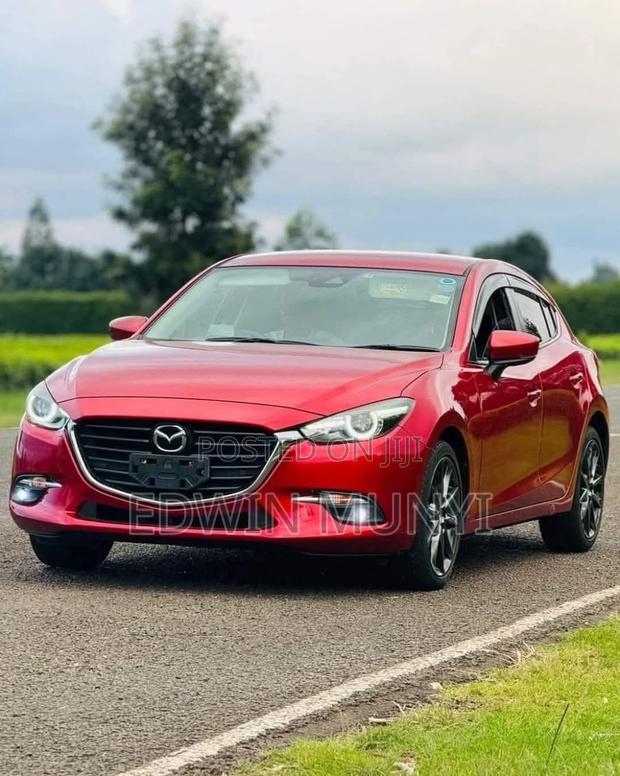 Mazda Axela 2018 Red