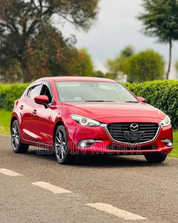 Mazda Axela 2018 Red