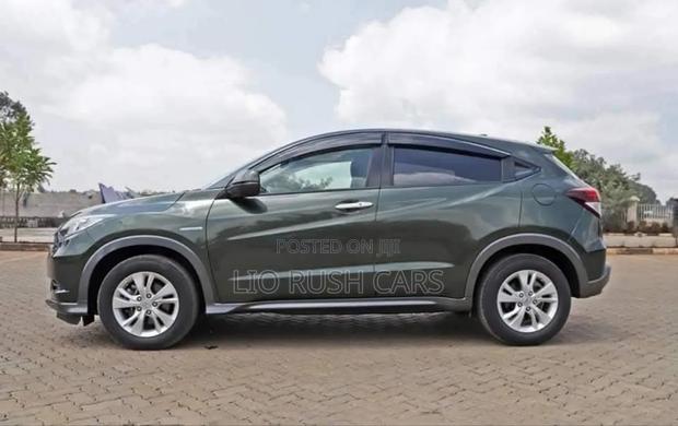 Honda Vezel 2018 Green