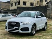 Audi Q3 2018 White for sale