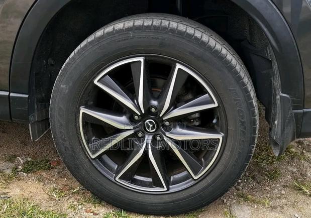 Mazda CX-5 2018 Gray