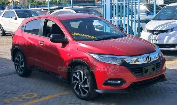 Honda Vezel 2018 Red