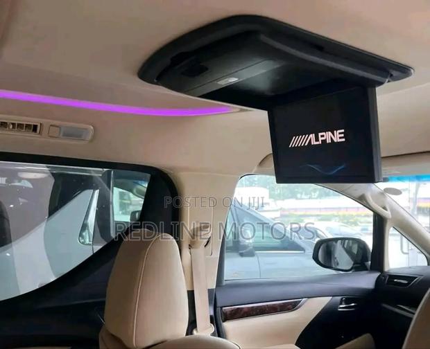 Toyota Alphard 2018 White
