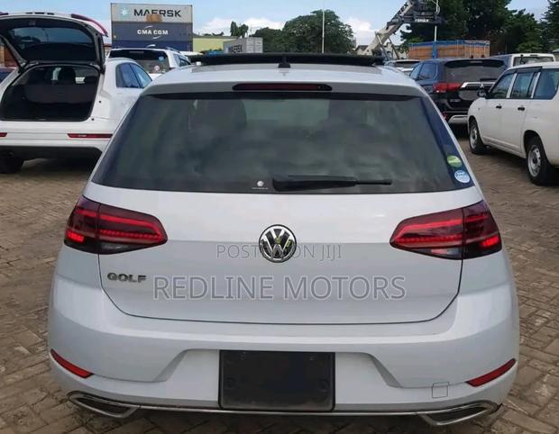 Volkswagen Golf 2018 Pearl