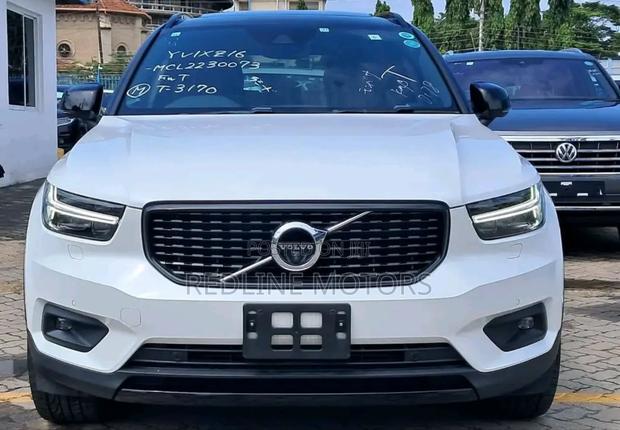 Volvo XC60 2018 Pearl