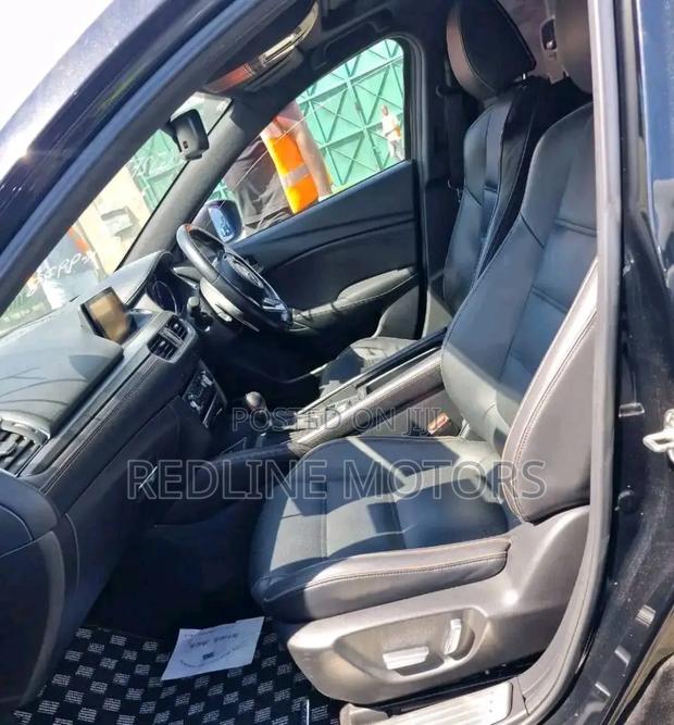 Honda Vezel 2018 Blue