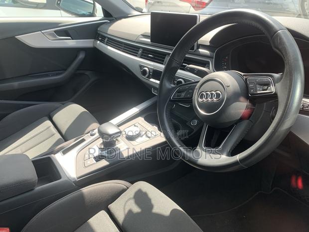 Audi A4 2.0T Tech Premium AWD quattro 2018 White