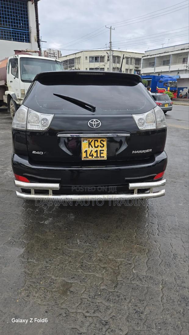 Toyota Harrier 2012 Black