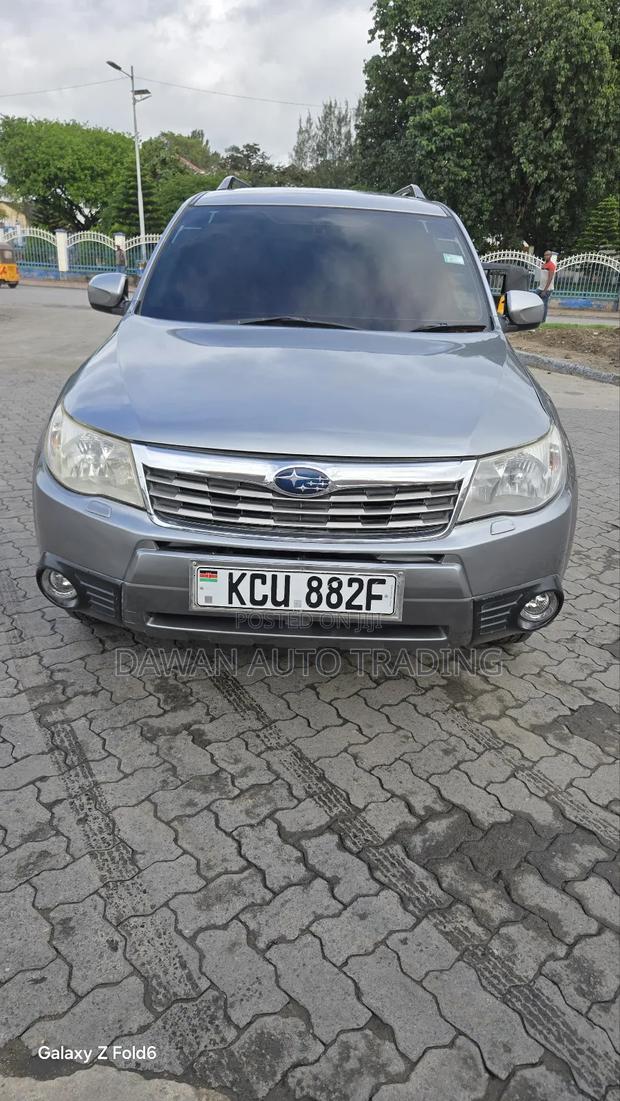 Subaru Forester 2013 Silver
