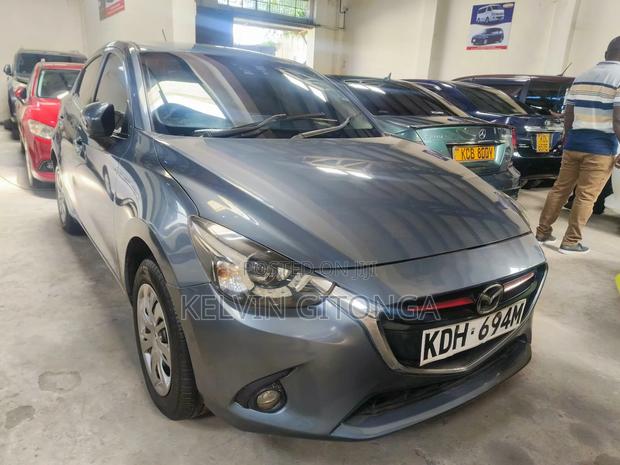 Mazda Demio 2016 Blue