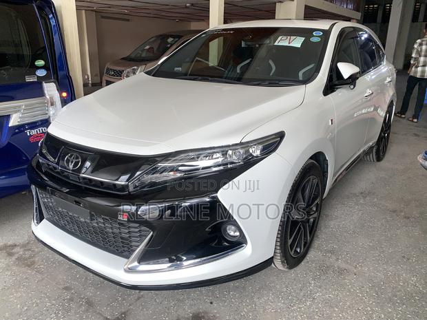 Toyota Harrier 2.0 Turbo 4WD 2018 Pearl