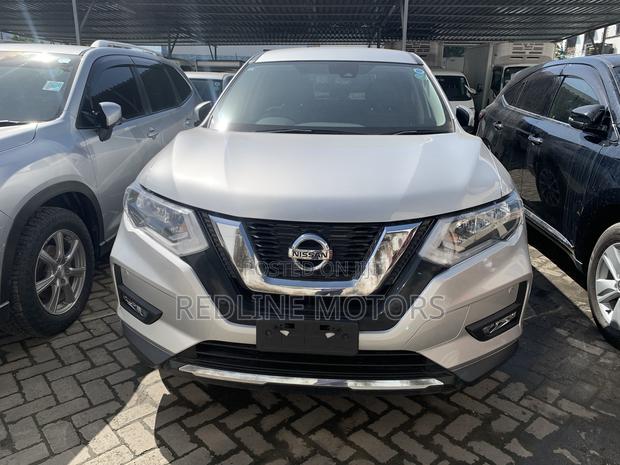 Nissan X-Trail 2.0 Petrol FWD 2018 Silver