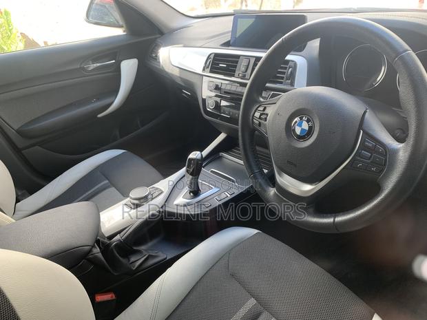BMW 118i 2018 Red