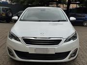 Peugeot 308 2017 White for sale
