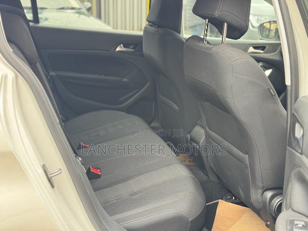 Peugeot 308 2017 White