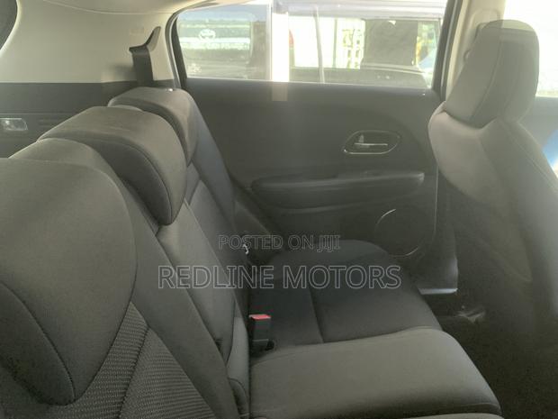 Honda Vezel 1.5 Hybrid 4WD 2018 Black