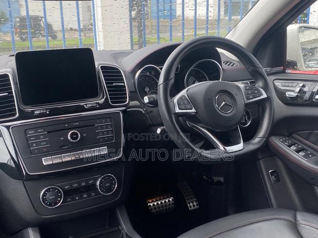 Mercedes-Benz GLE-Class 2018 White