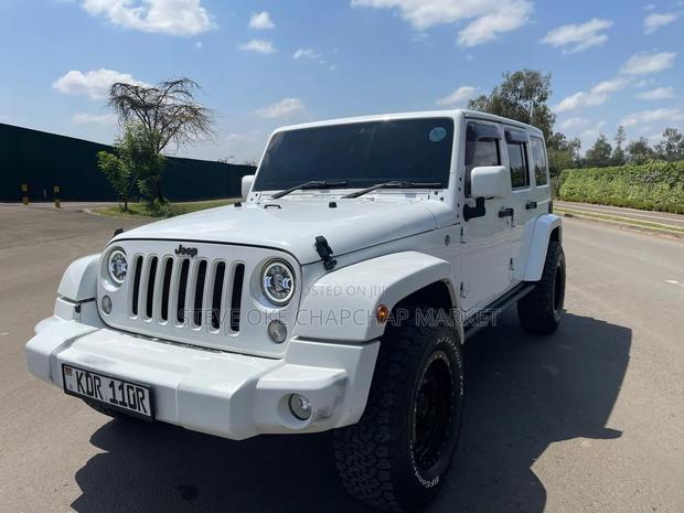 Jeep Wrangler Sahara 4x4 2016 White