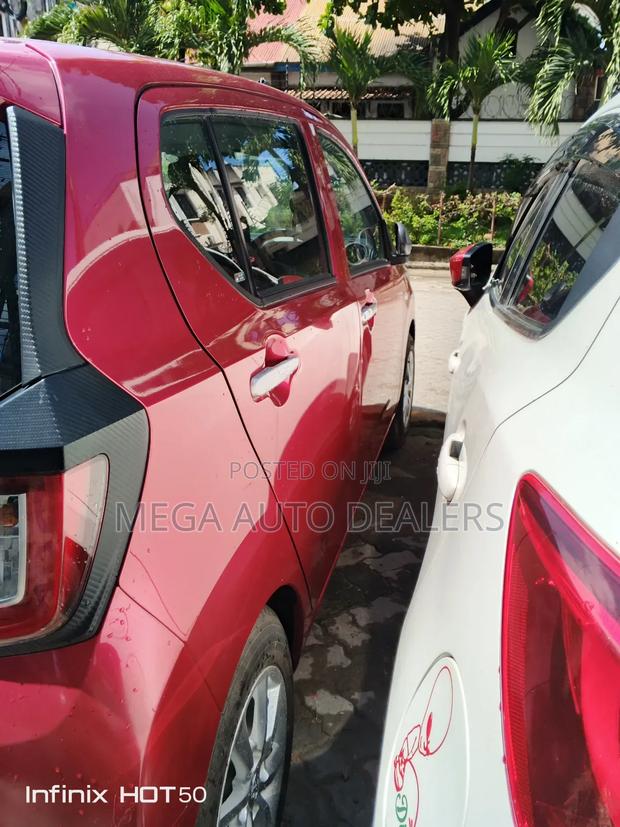 Toyota Pixis Epoch 2018 Red